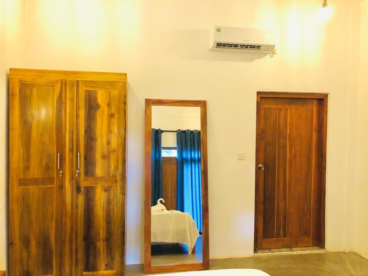 Surf Gangs Arugambay Otel Arugam Bay Dış mekan fotoğraf