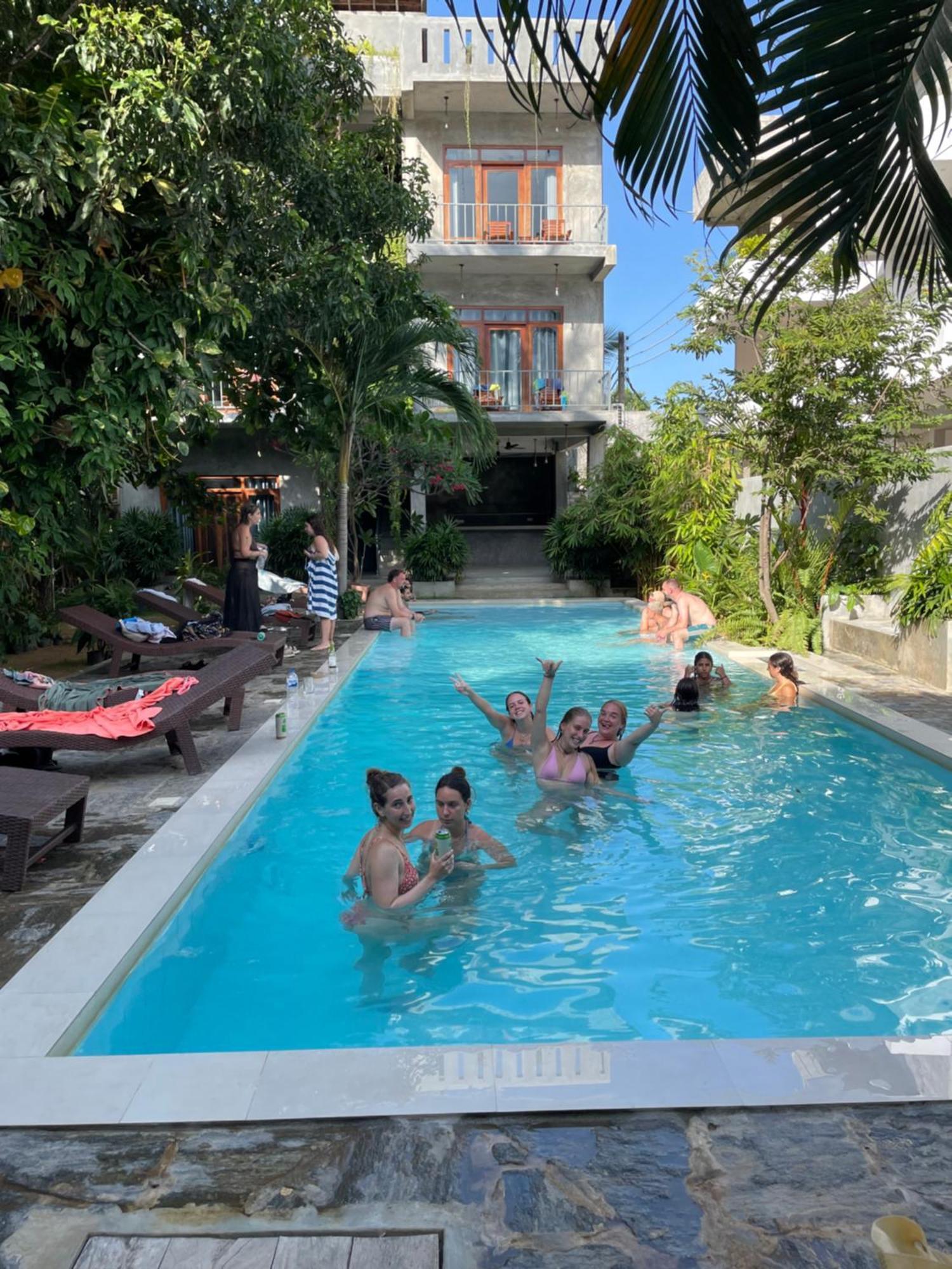Surf Gangs Arugambay Otel Arugam Bay Dış mekan fotoğraf